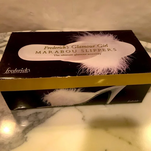 VTG Fredericks Of Hollywood Glamour Girl Marabou Slippers Red Feather Size 7 - Picture 9 of 10
